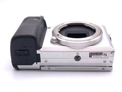 Mirrorless Interchangeable Lips 6400 [Ilce-6400 S]