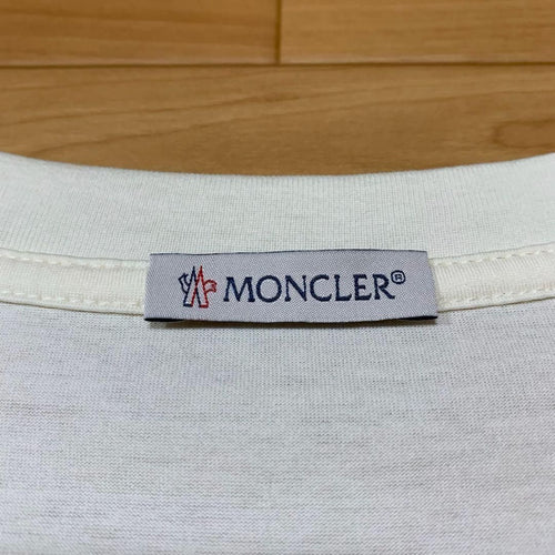 Moncler Short Sleeve (T -Shirt) L 5S135