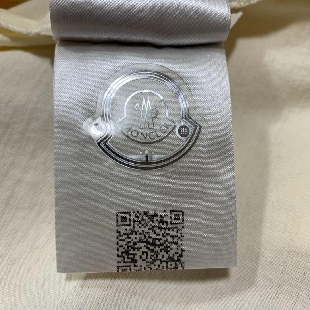 Moncler Short Sleeve (T -Shirt) L 5S135