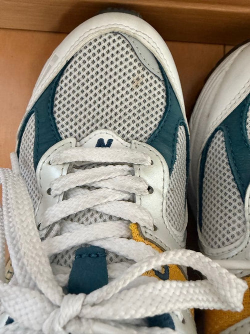 New Balance Sneakers 2002