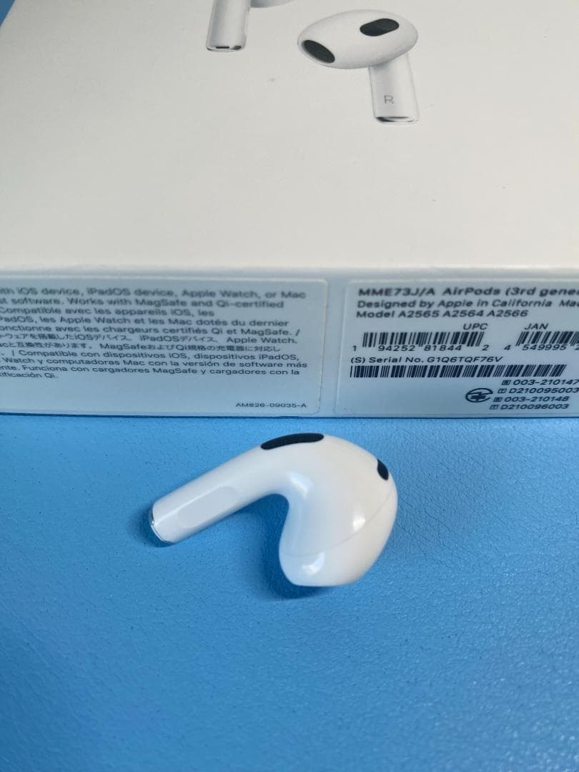 Apple Airpods Body 3 R A2565 Sujc