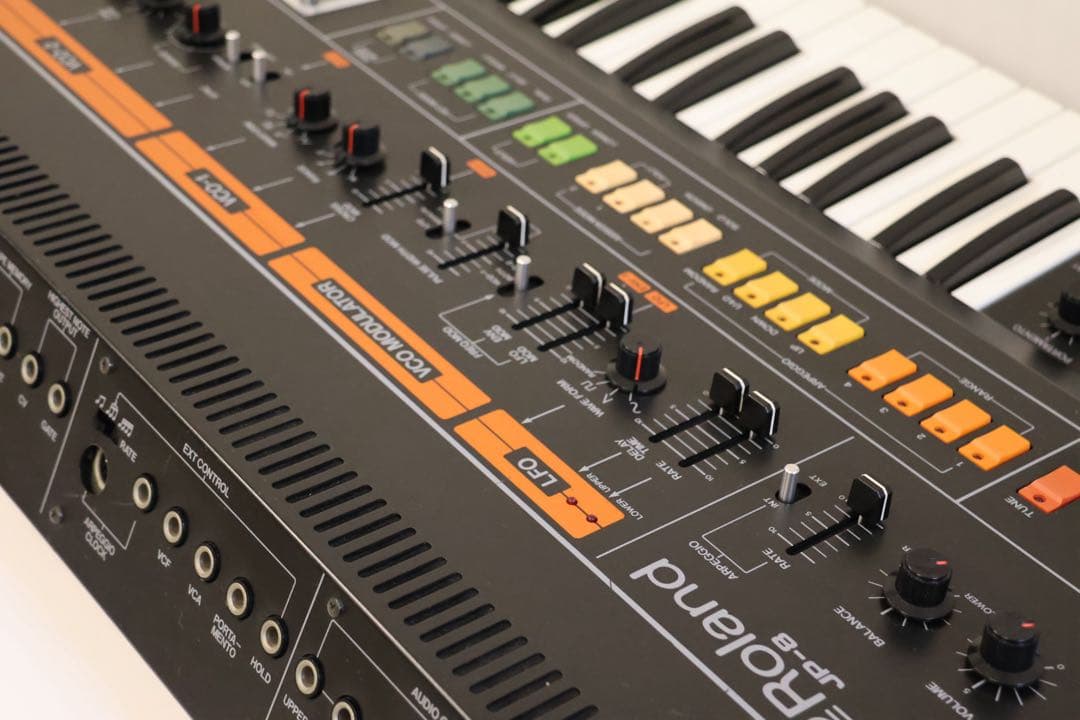 Roland Analog Synthesizers Jupiter-8