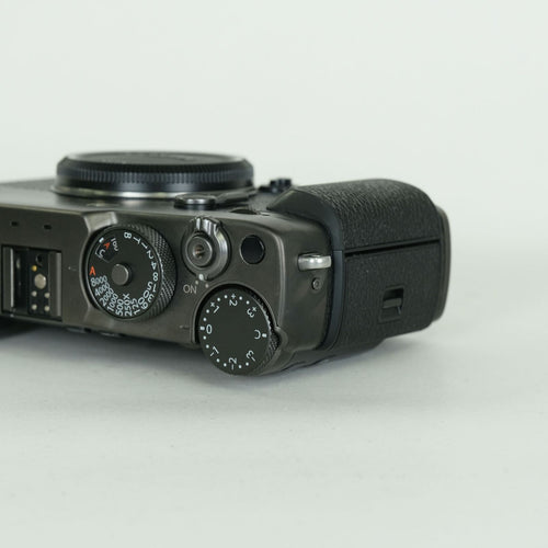 Fujifilm Mirrorless Interchangeable Lips X-Pro3 [Dr X
