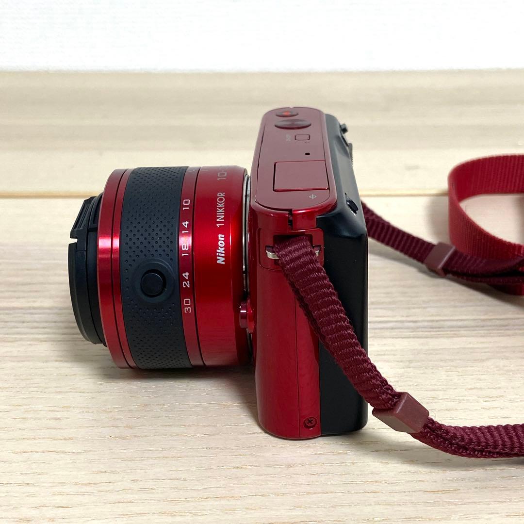 Nikon Mirrorless Interchangeable Lens Cameras 1 J1 10-30Mm