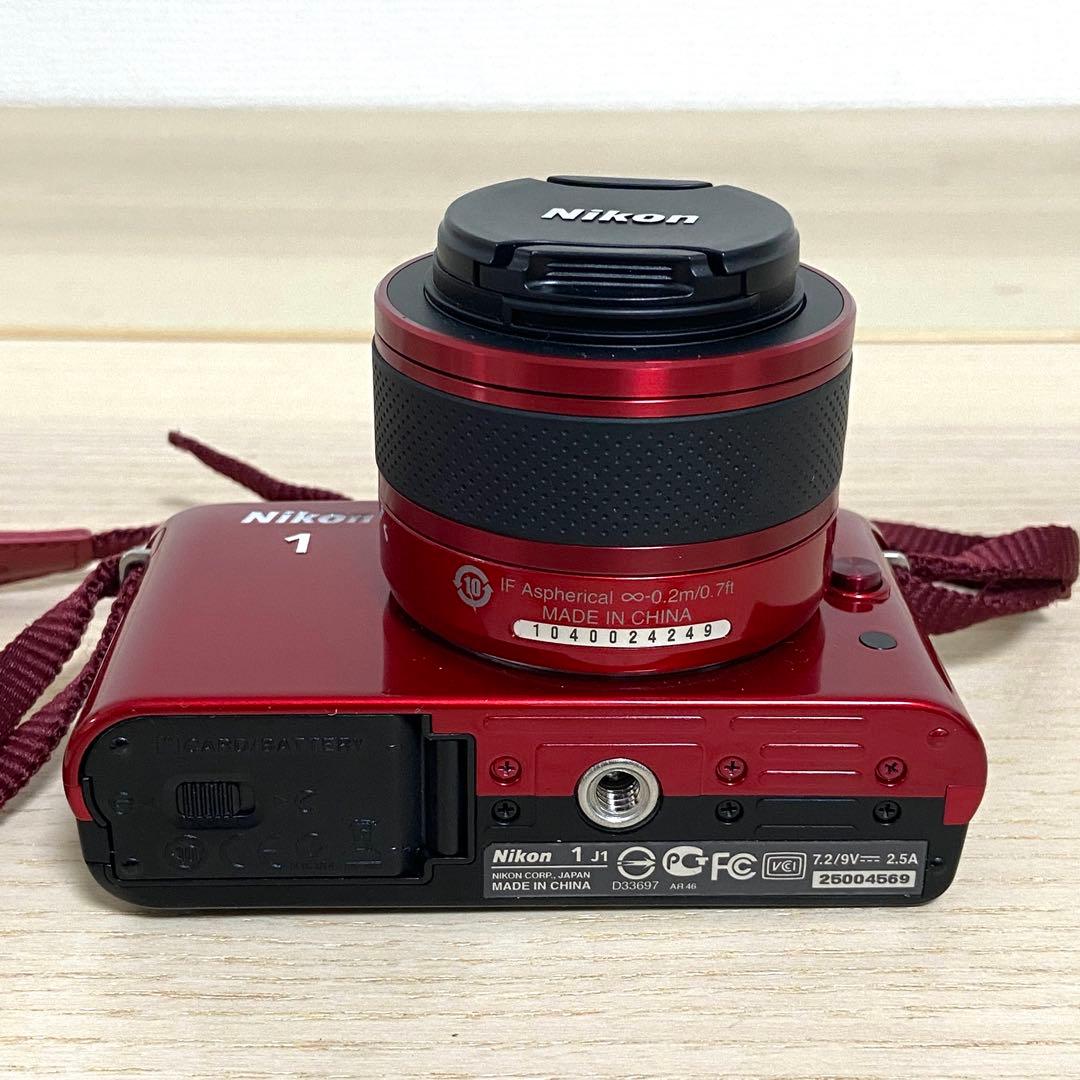 Nikon Mirrorless Interchangeable Lens Cameras 1 J1 10-30Mm