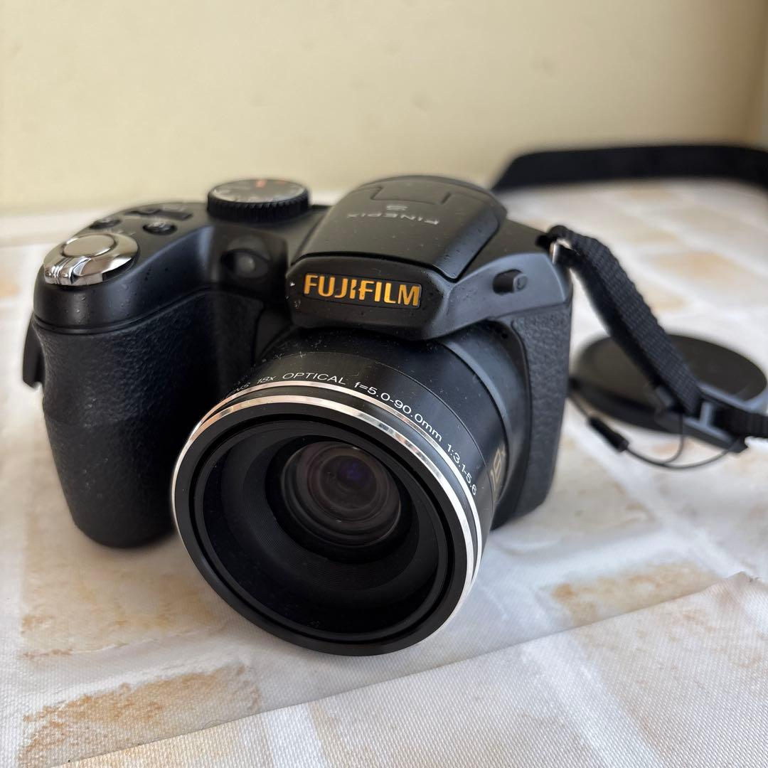 Fujifilm Compact Digital Camera Finepix S