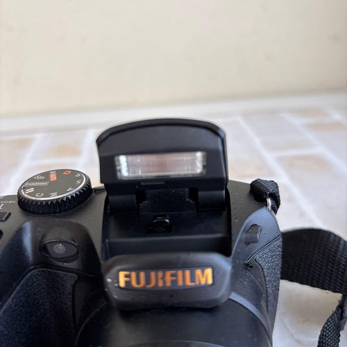Fujifilm Compact Digital Camera Finepix S