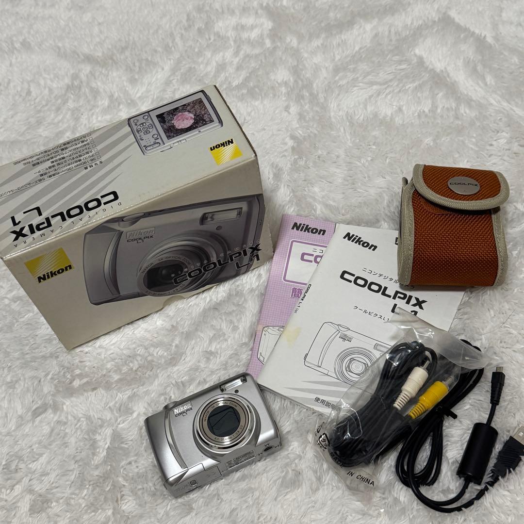 Nikon Compact Digital Cameras Coolpix L1