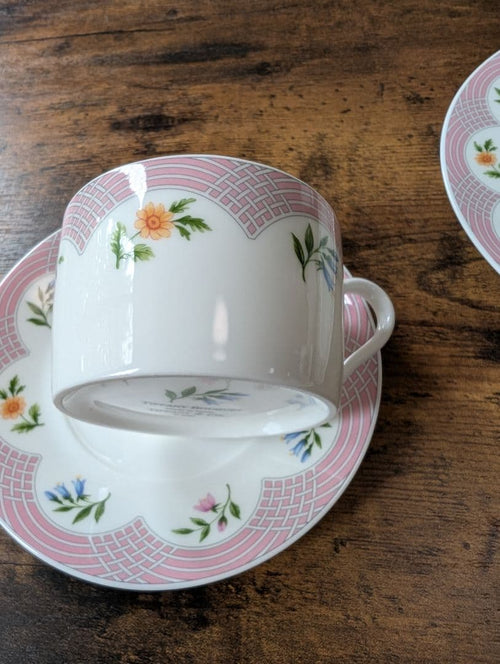 Tiffany Cups Saucers Co. Bouquet