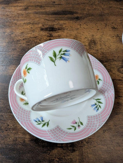 Tiffany Cups Saucers Co. Bouquet