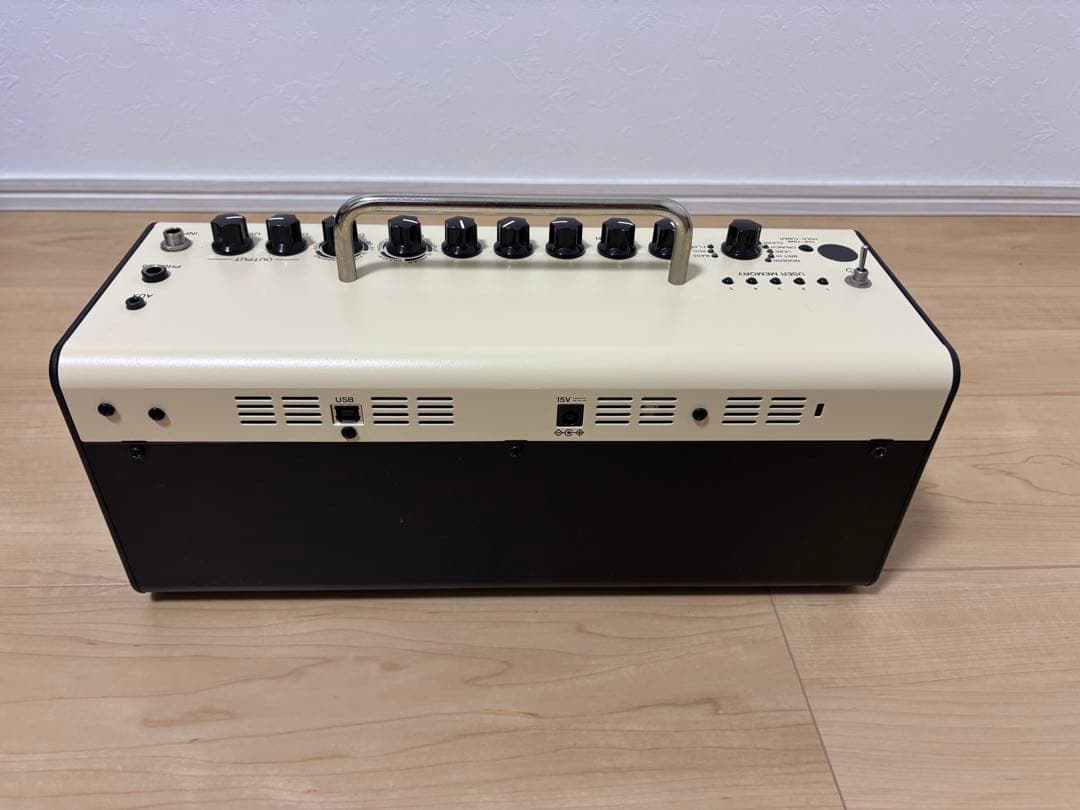 Yamaha Guitar Amplifier Thr10