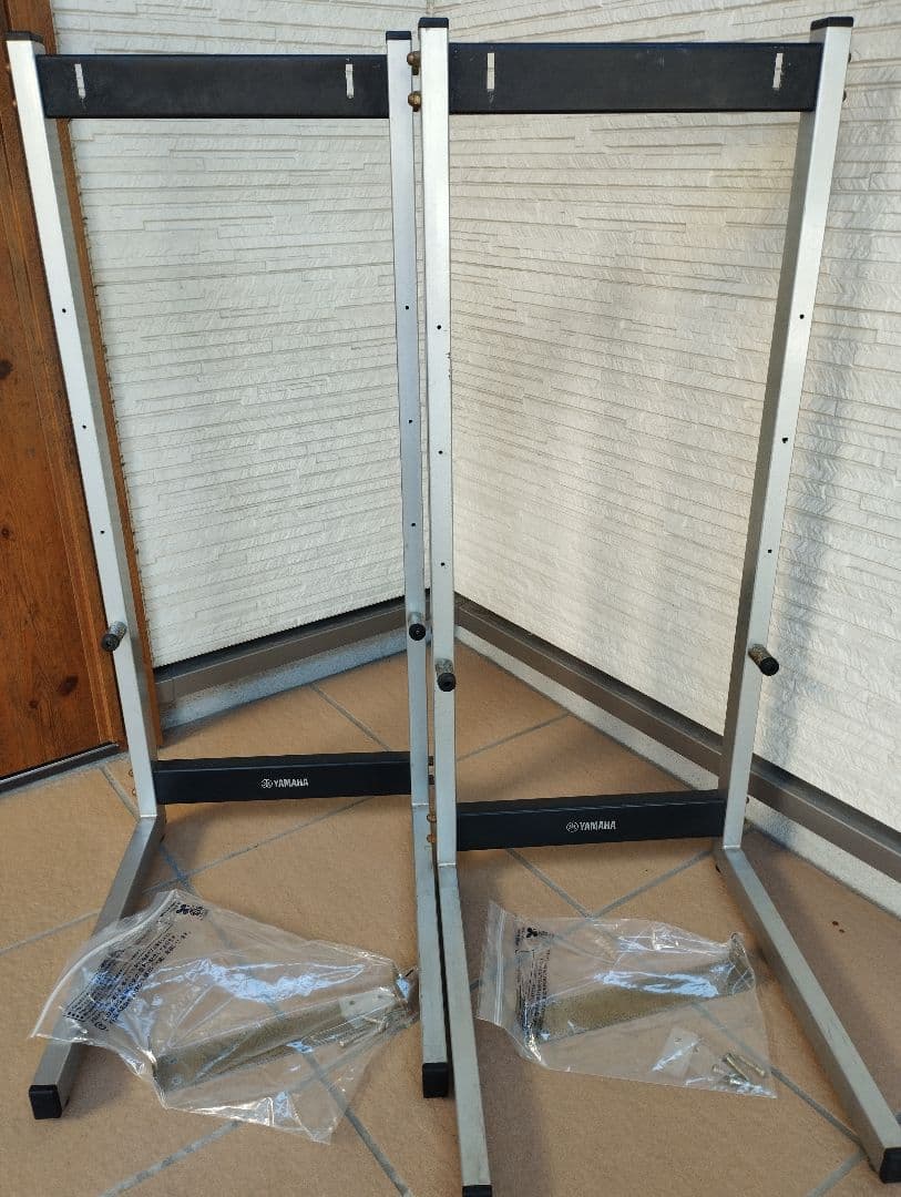 Yamaha Speaker Stand