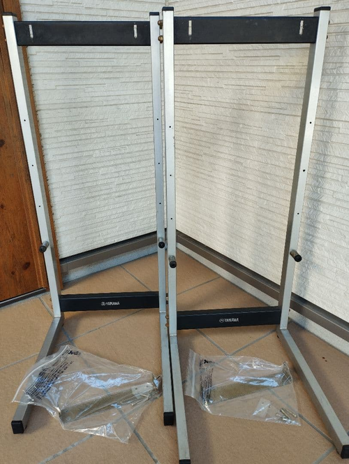Yamaha Speaker Stand