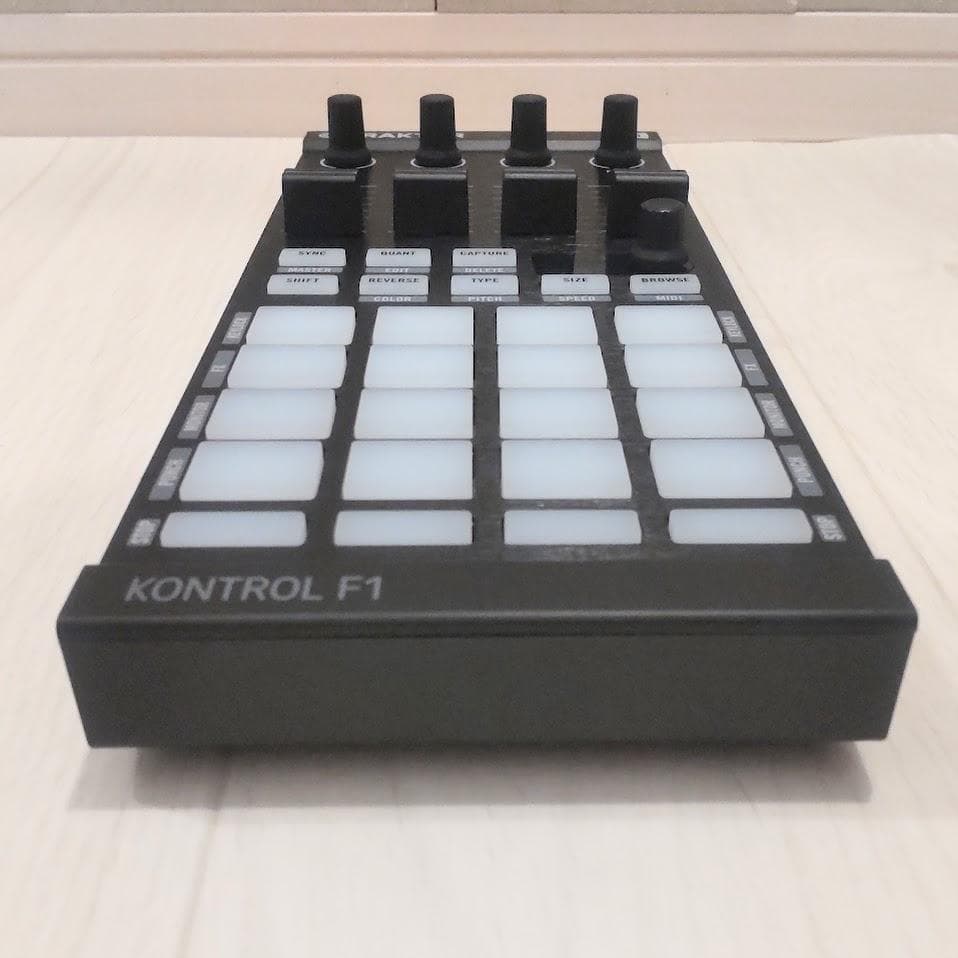 Dj Controller Native Traktor Kontrol F1