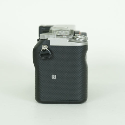 Sony Mirrorless Interchangeable Lips 4,049 7C Ilce-7C E