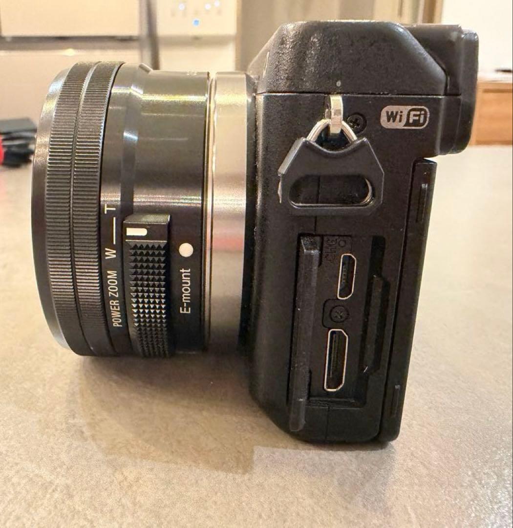 Mirrorless Interchangeable Lens Cameras Sony Nex-6 Tamron 28-80 3.5-5.6 177D