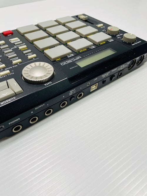 Akai Professional Samplers Mpc500