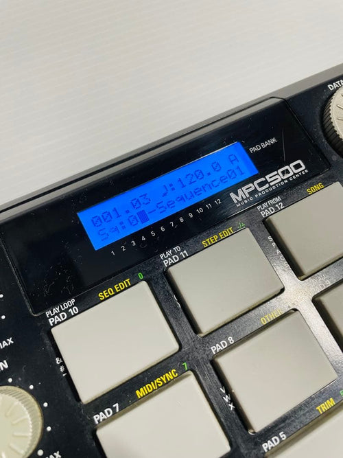 Akai Professional Samplers Mpc500