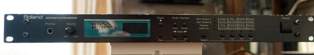 Roland Hardware Instruments Midi M-Bd1