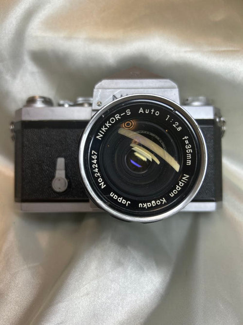 Nikon Slr Camera (Film) Nikkor-S F/2.8