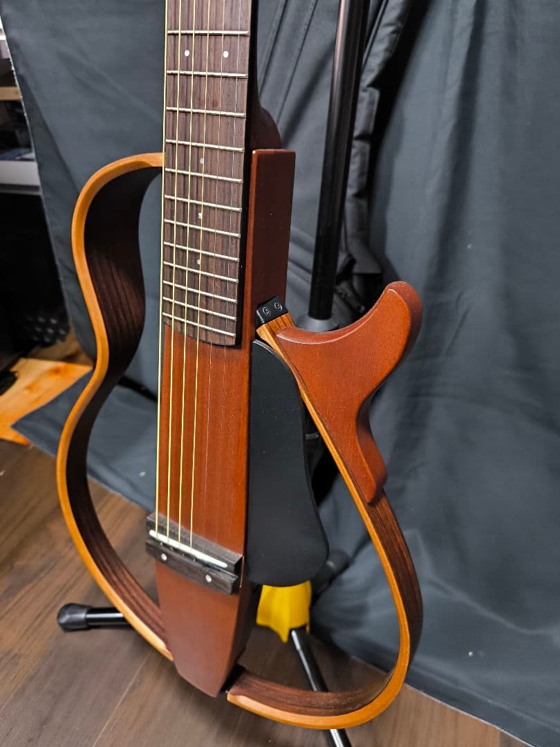 Yamaha Acoustic Guitars Slg200S