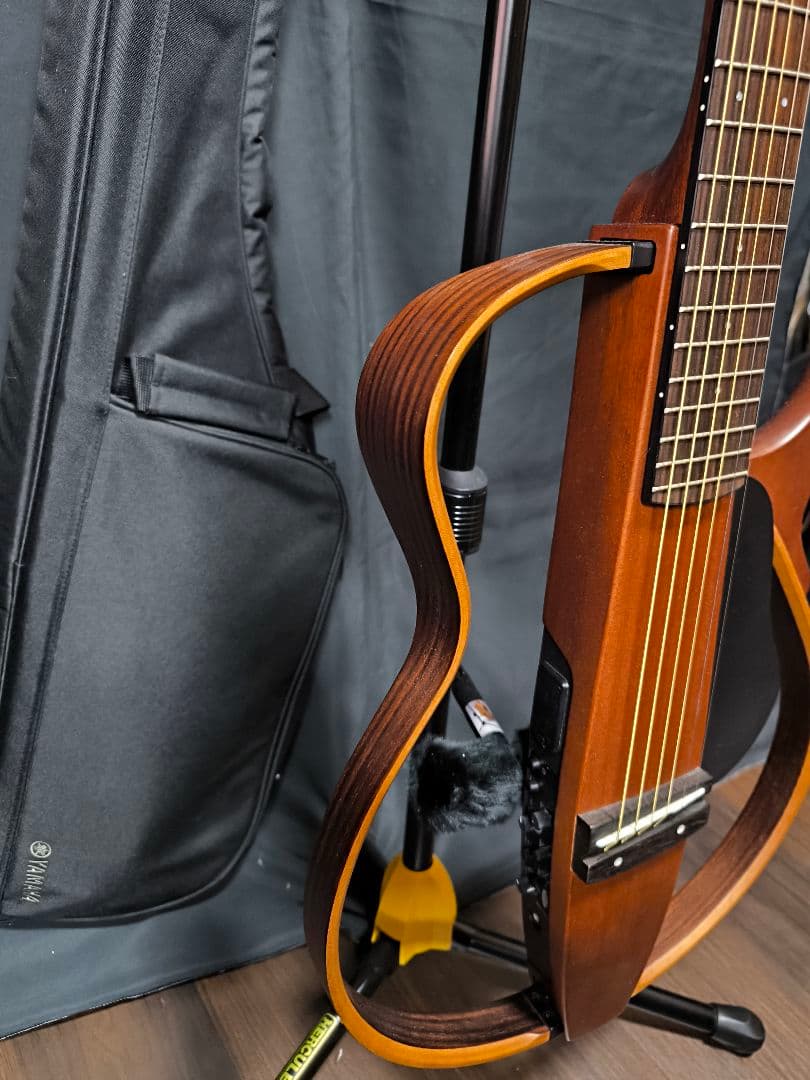 Yamaha Acoustic Guitars Slg200S