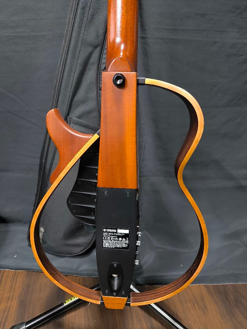 Yamaha Acoustic Guitars Slg200S
