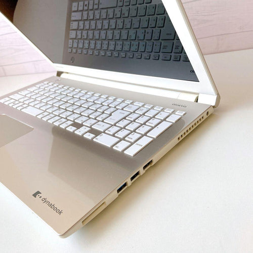 Toshiba Windows Laptops Dynabook/Windows11/ /8Gb/ /62