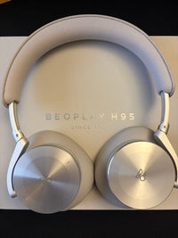 Bang Olufsen Wireless Headphones Beoplay H95