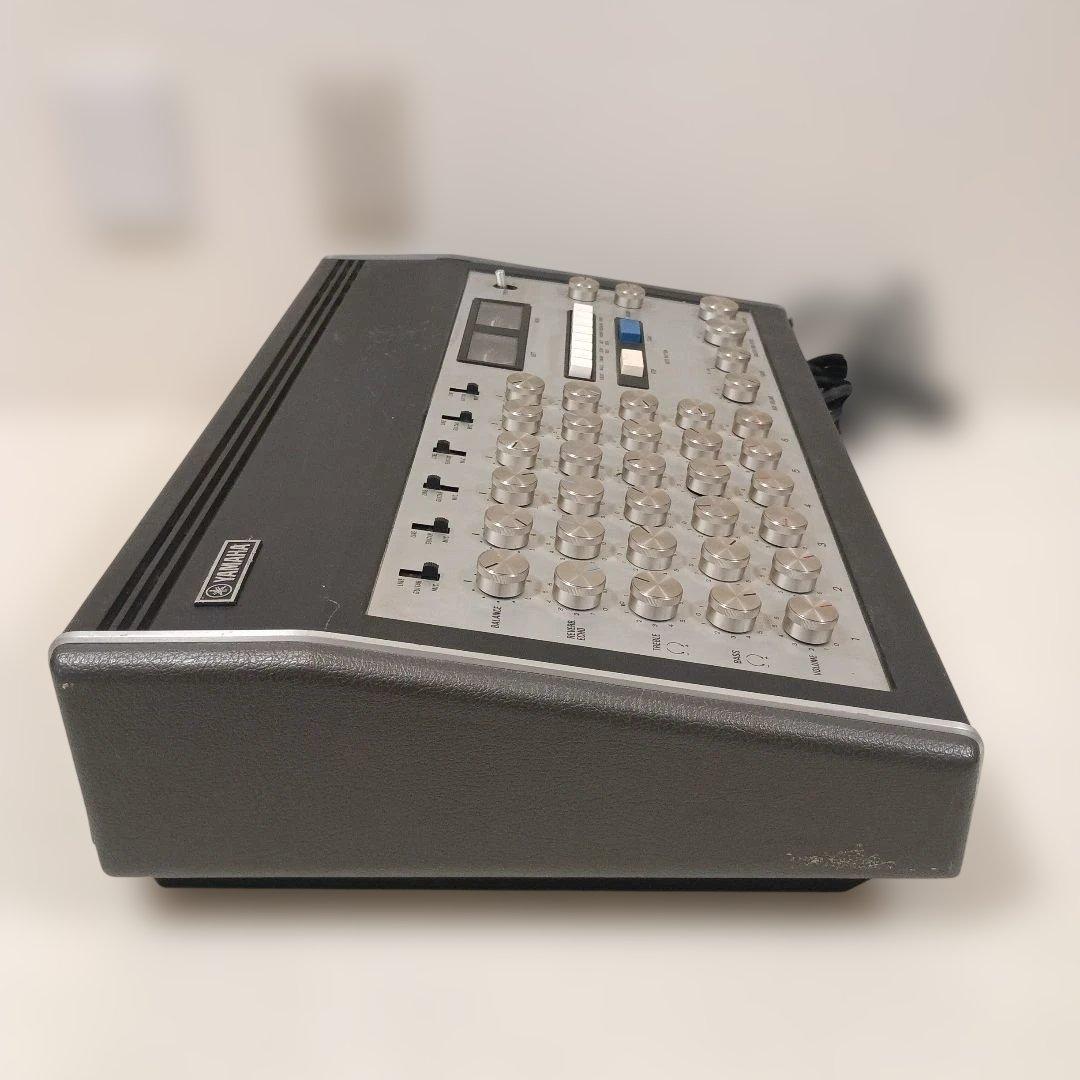 Yamaha Rhythm Machine Em-130