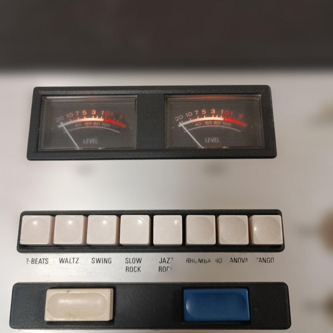 Yamaha Rhythm Machine Em-130