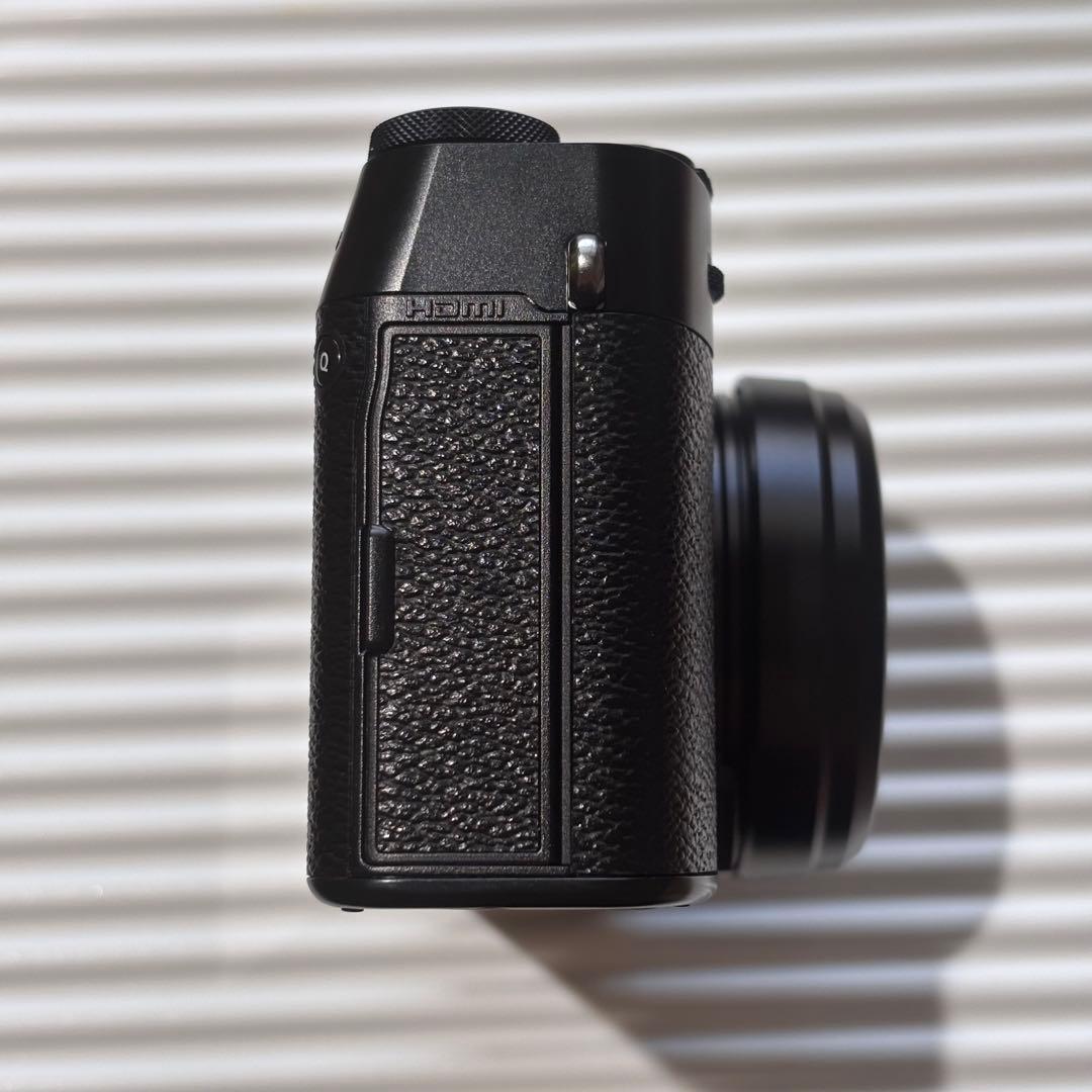 Fujifilm Compact Digital Cameras X100Vi