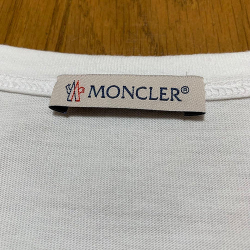 Moncler T-Shirts 4S85
