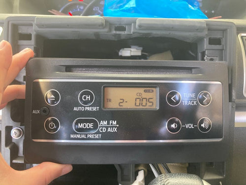 Daihatsu Cd Md Cassette Deck Am/Fm/Cd/Aux 86180-B2800