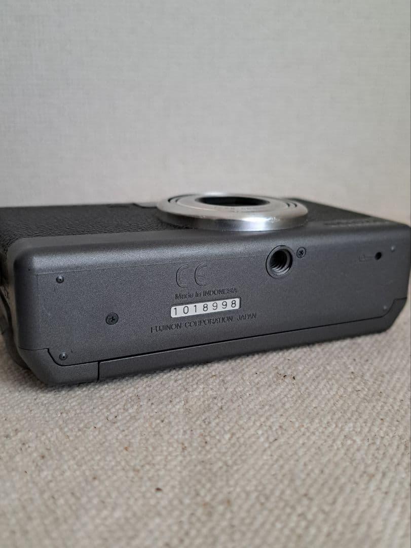 Compact Cameras (Film) Fujifilm Natura Classica