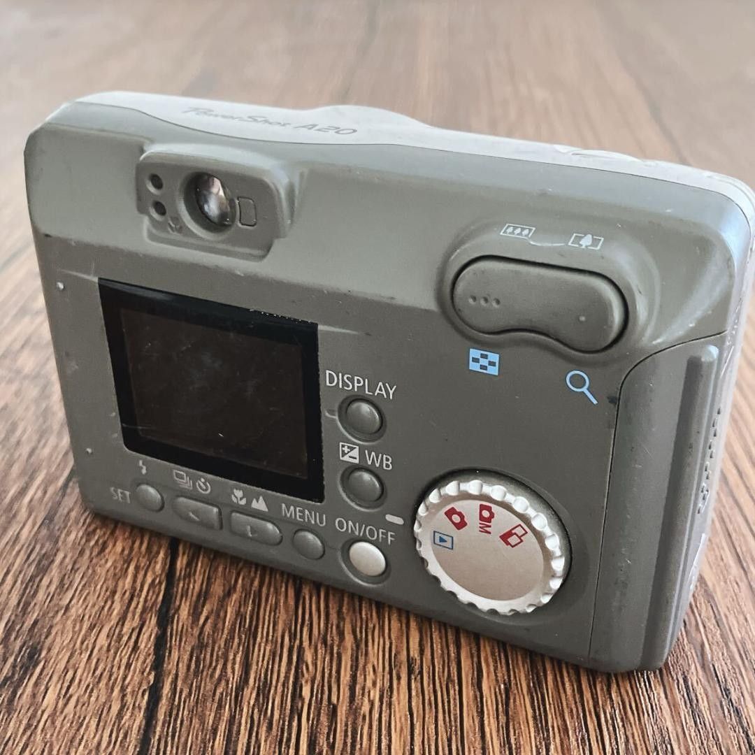 Compact Digital Camera Canon Power Shot A20