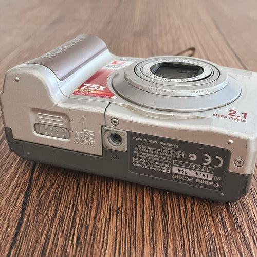 Compact Digital Camera Canon Power Shot A20