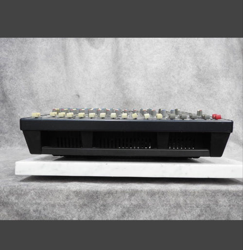 Powered Mixer Yamaha Emx5016Cf