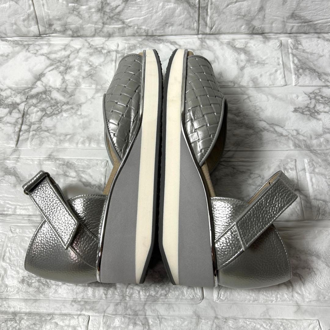 Vita Nova Sandals
