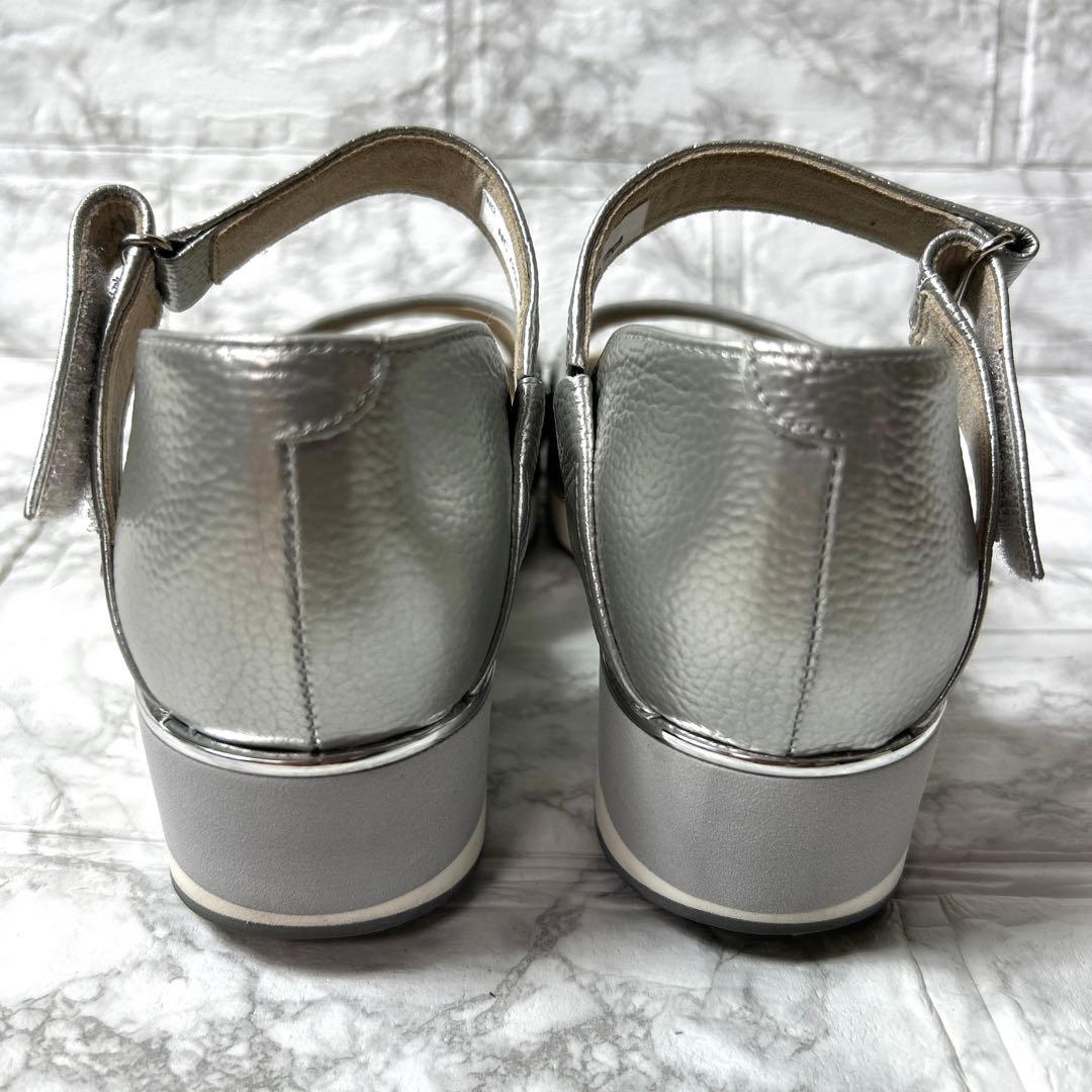 Vita Nova Sandals
