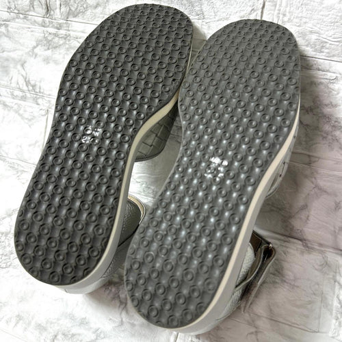 Vita Nova Sandals