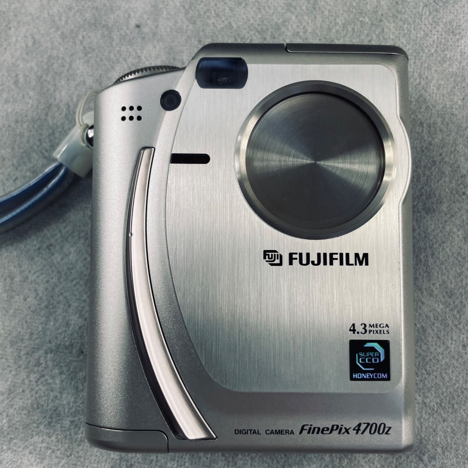 Fujifilm Compact Digital Camera Fujifilm/Finepix.4700Z.4.3Mega.3 Zoom