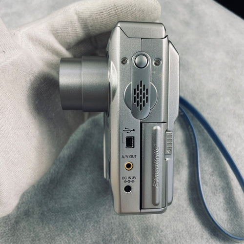 Fujifilm Compact Digital Camera Fujifilm/Finepix.4700Z.4.3Mega.3 Zoom