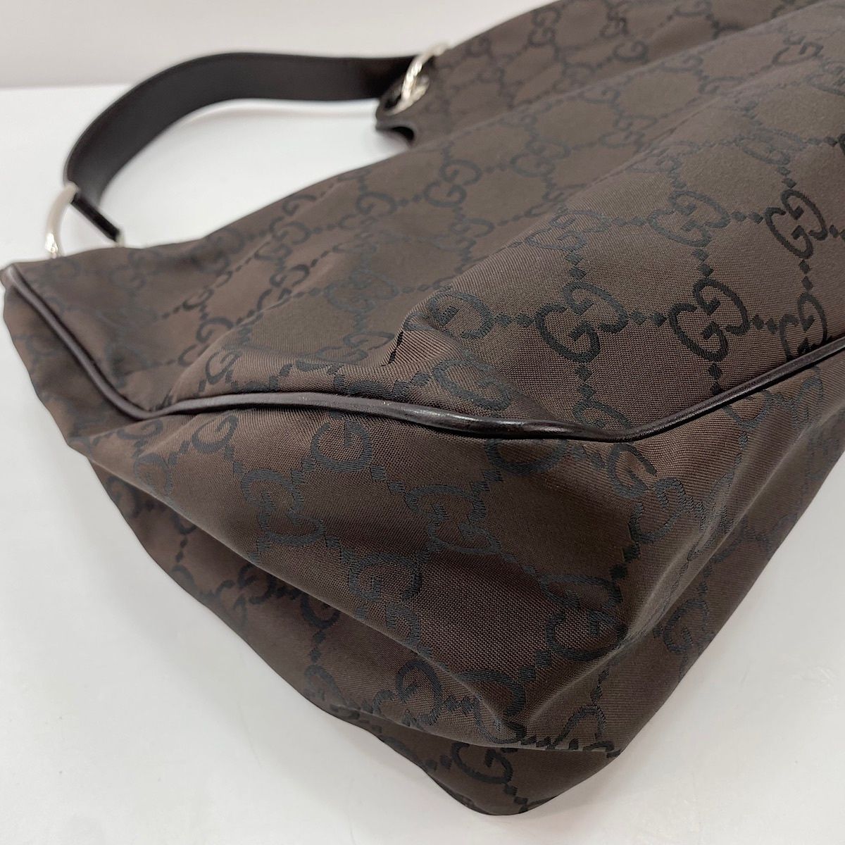 Gucci Shoulder Bag Gg