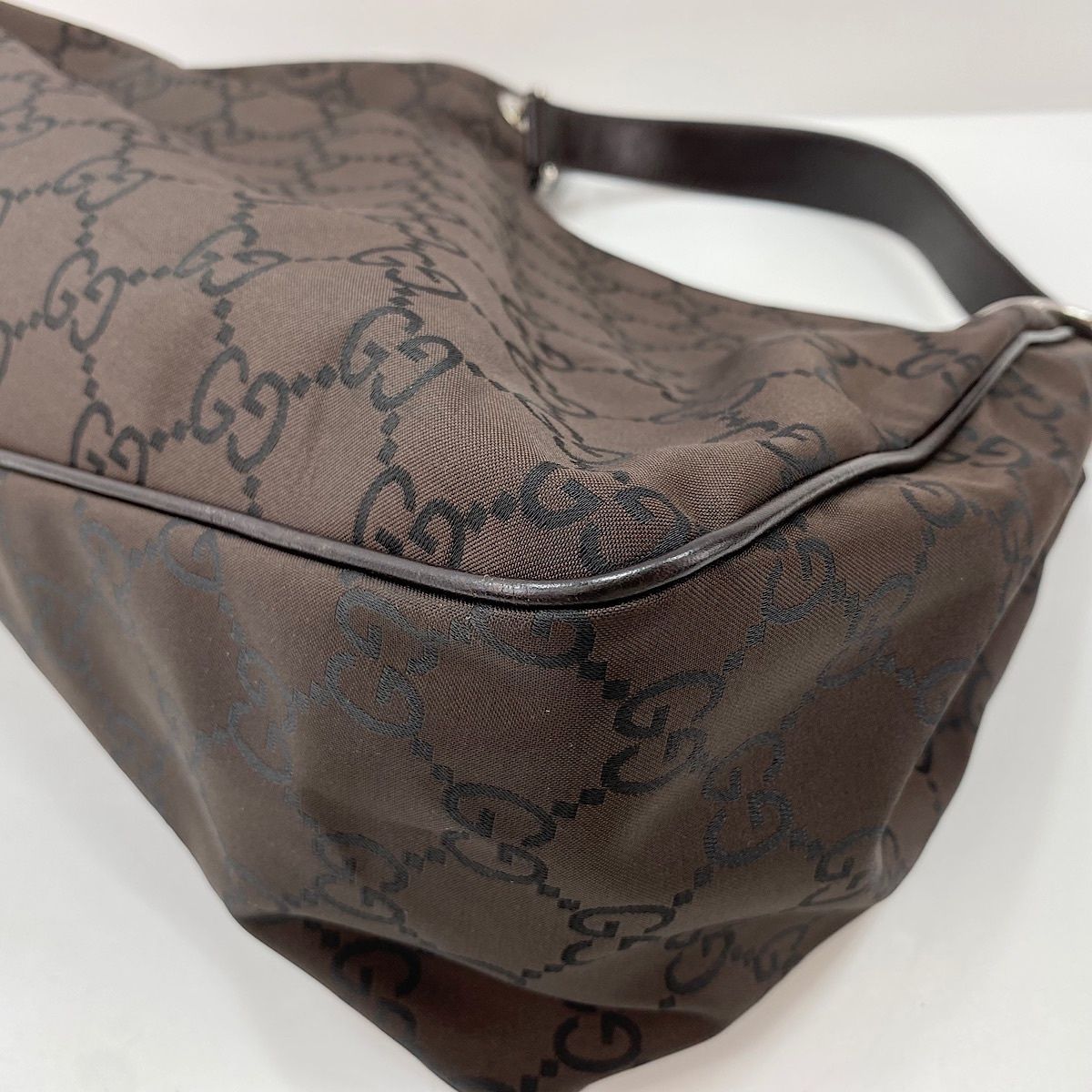 Gucci Shoulder Bag Gg