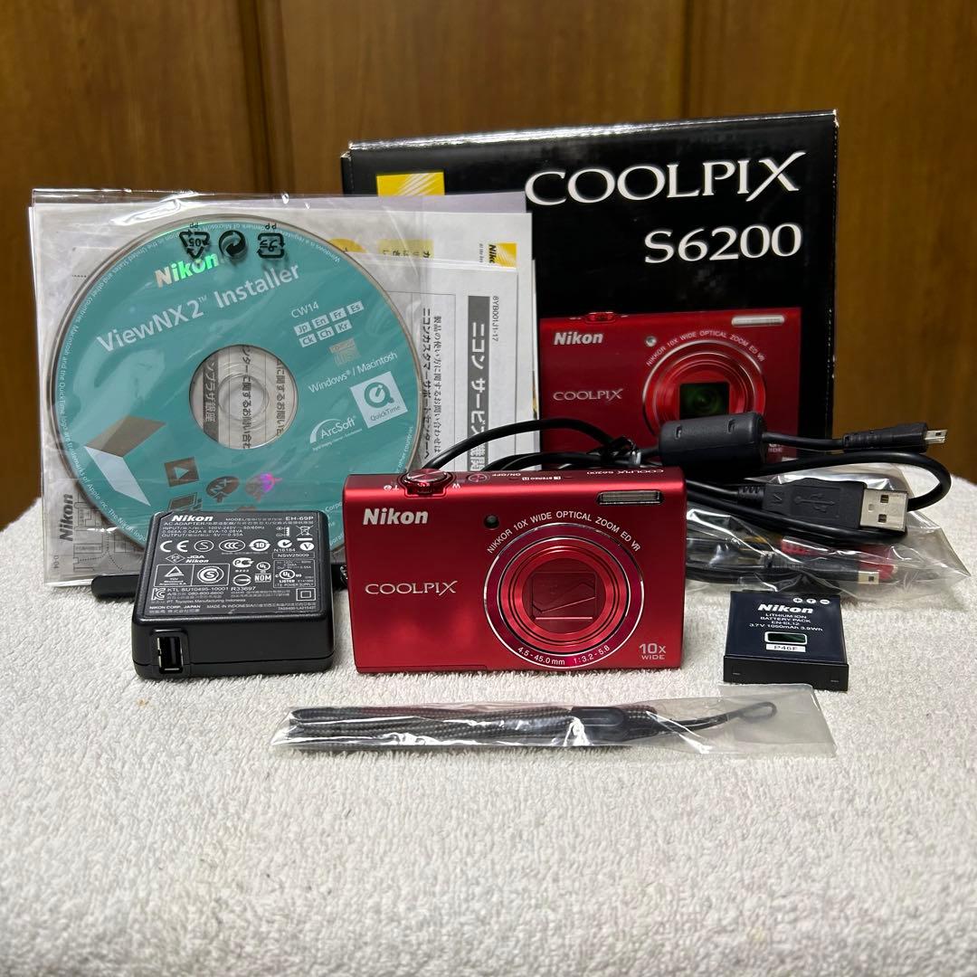 Nikon Compact Digital Camera Coolpix S6200