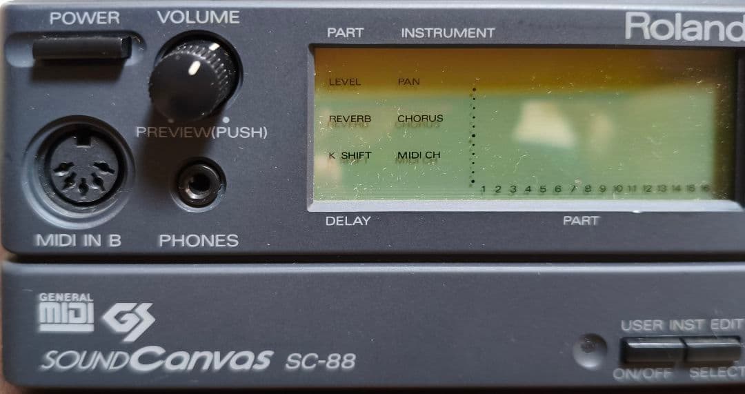 Roland Hardware Sound Source Sc-88 Midi