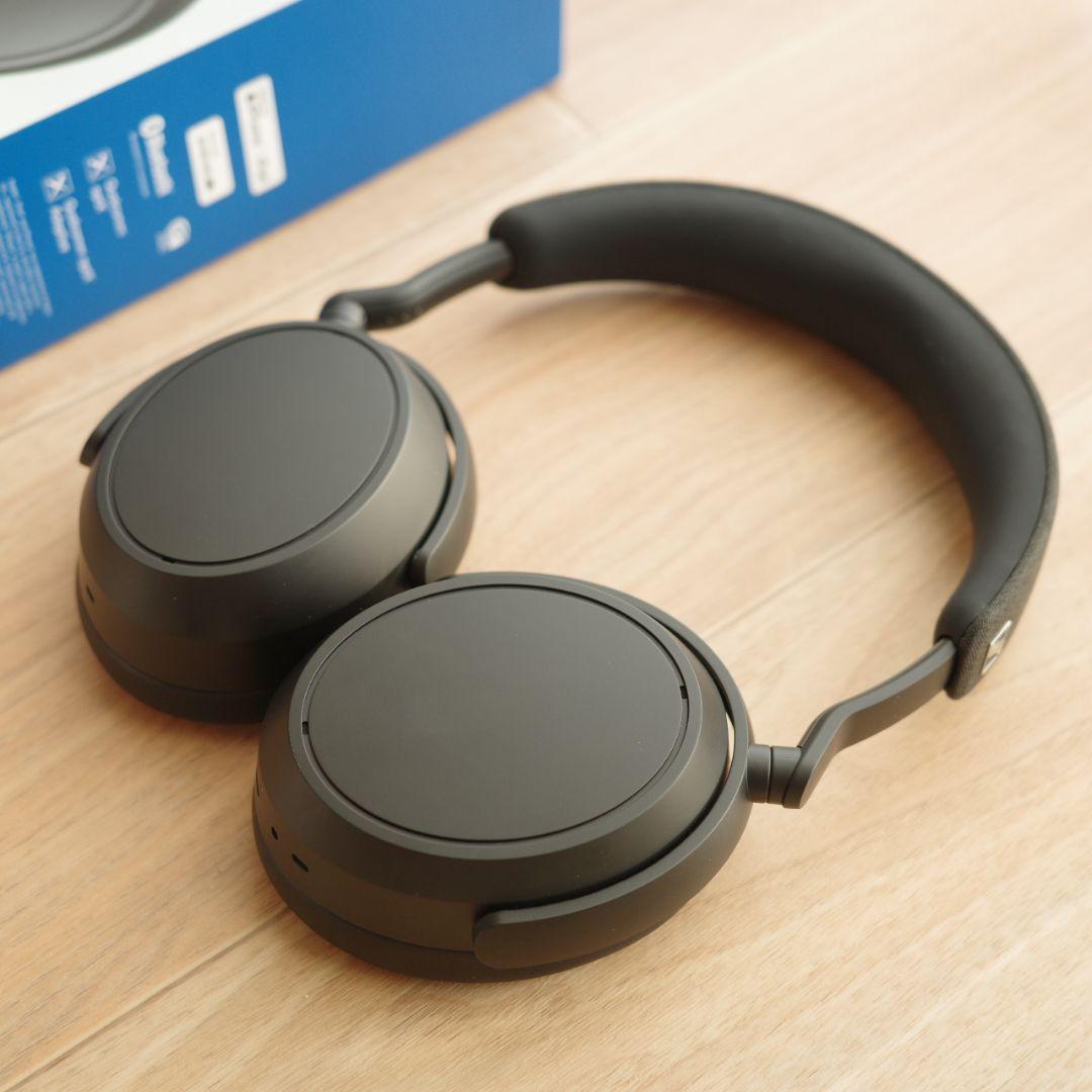Sennheiser Wireless Headphones Momentum 4