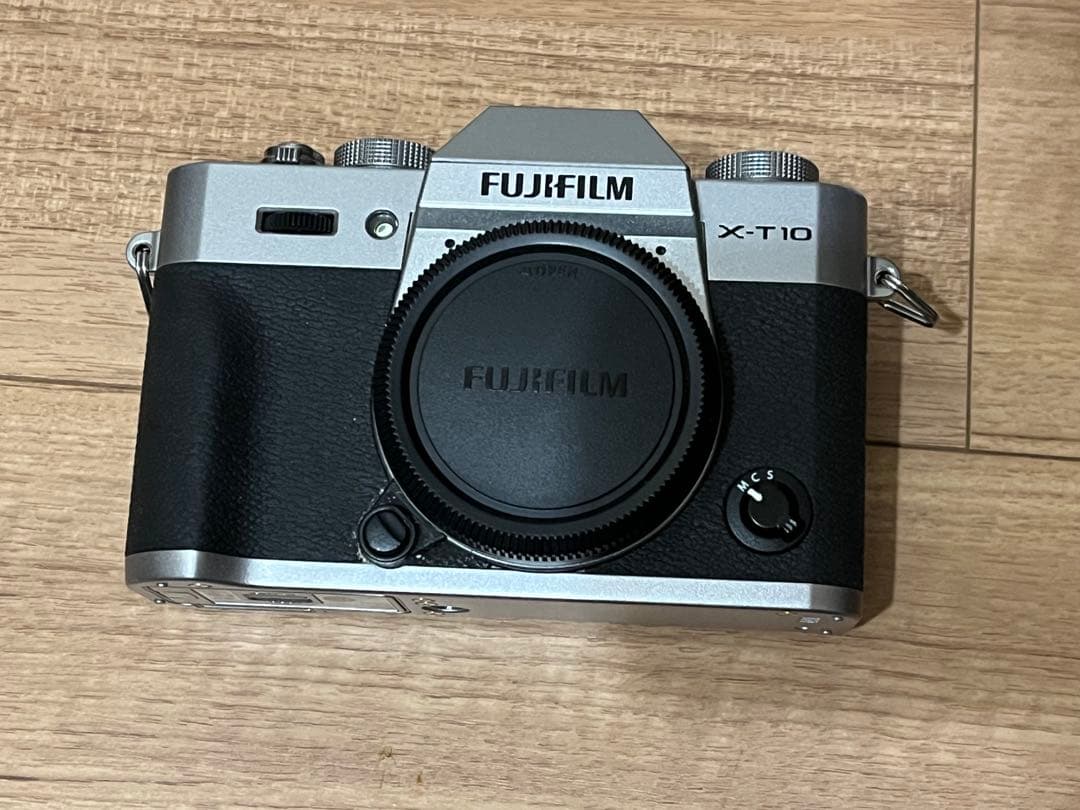 Fujifilm Mirrorless Interchangeable Lips X-T10