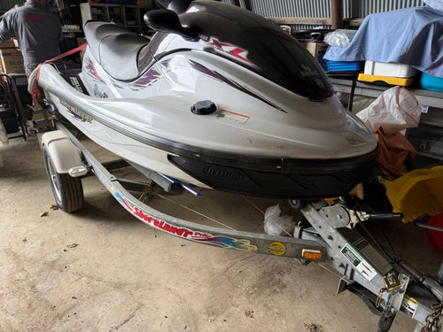 Yamaha Pleasure Boat Yacht Hull 1200 Xl